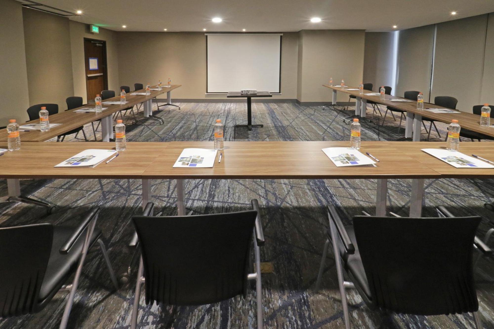 Holiday Inn Express & Suites Monterrey Valle By Ihg San Pedro Garza Garcia Exteriér fotografie